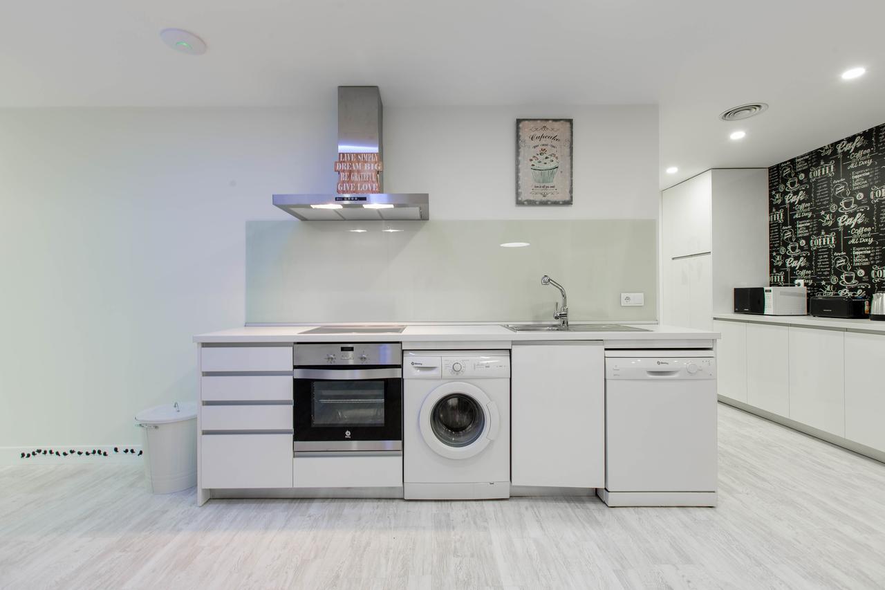 Bookinmadrid Com - Cascorro Sq 18 Pax Apartment Ngoại thất bức ảnh