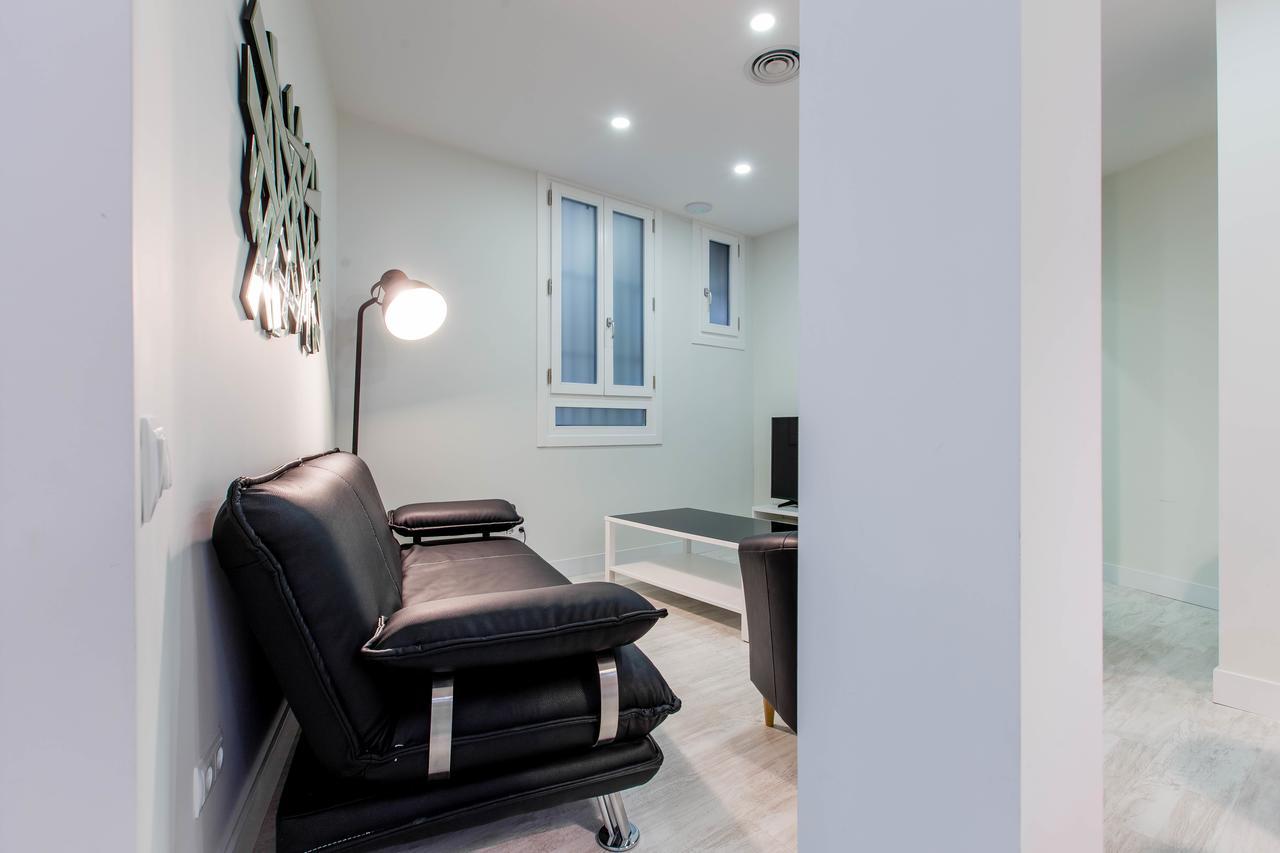 Bookinmadrid Com - Cascorro Sq 18 Pax Apartment Ngoại thất bức ảnh