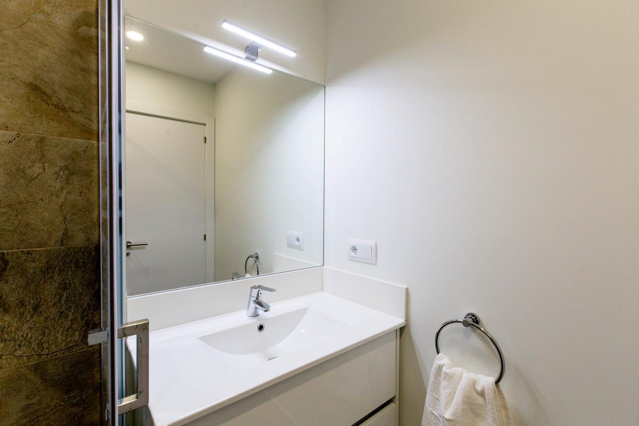 Bookinmadrid Com - Cascorro Sq 18 Pax Apartment Ngoại thất bức ảnh