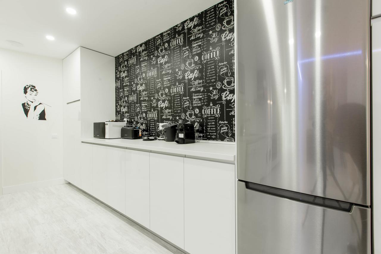 Bookinmadrid Com - Cascorro Sq 18 Pax Apartment Ngoại thất bức ảnh