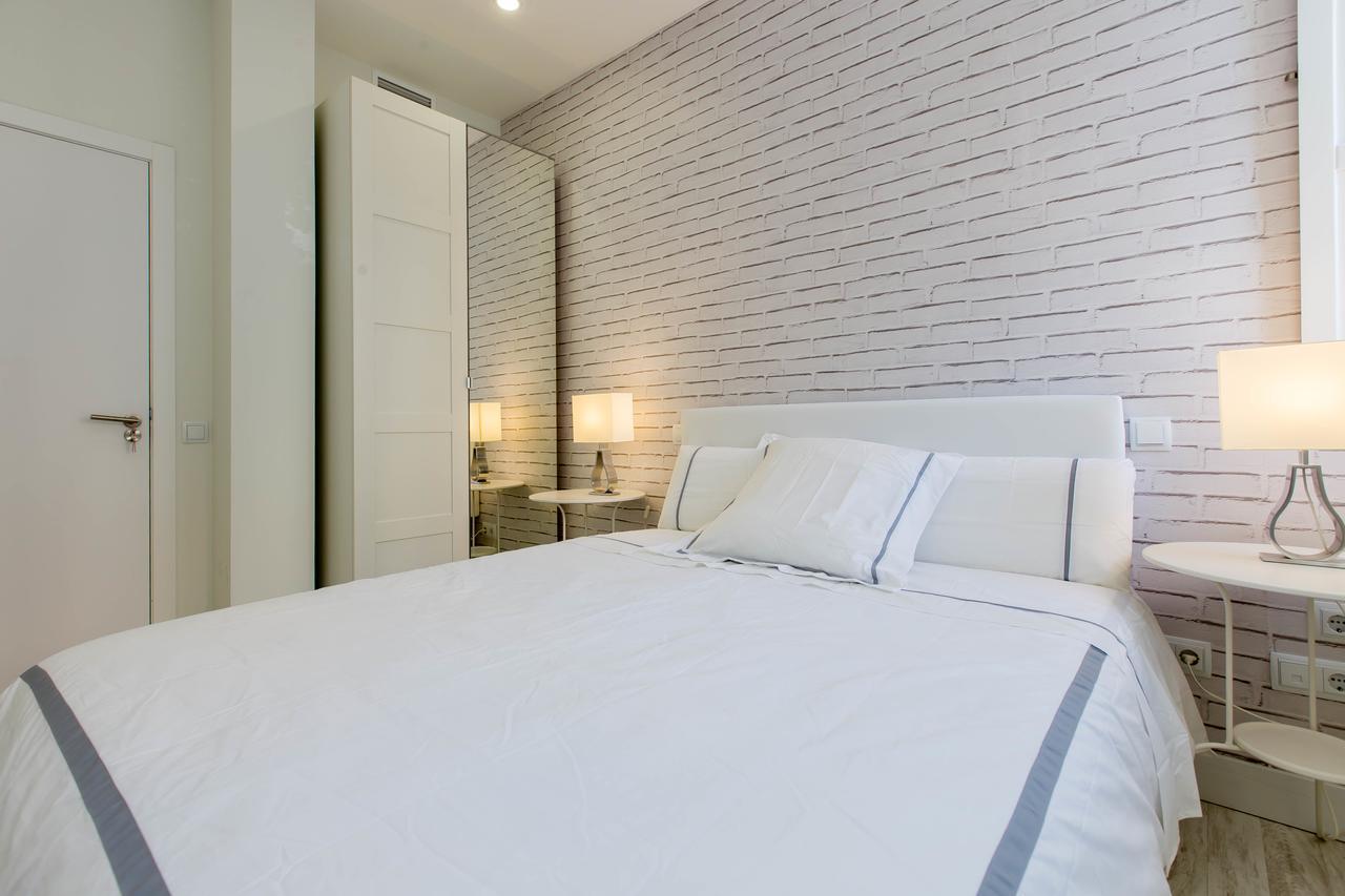 Bookinmadrid Com - Cascorro Sq 18 Pax Apartment Ngoại thất bức ảnh