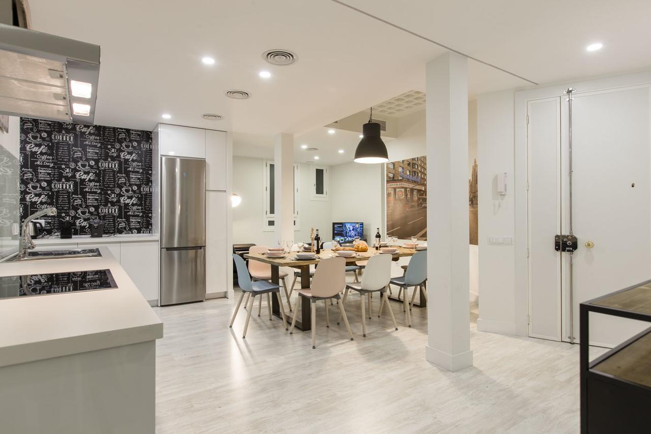 Bookinmadrid Com - Cascorro Sq 18 Pax Apartment Ngoại thất bức ảnh