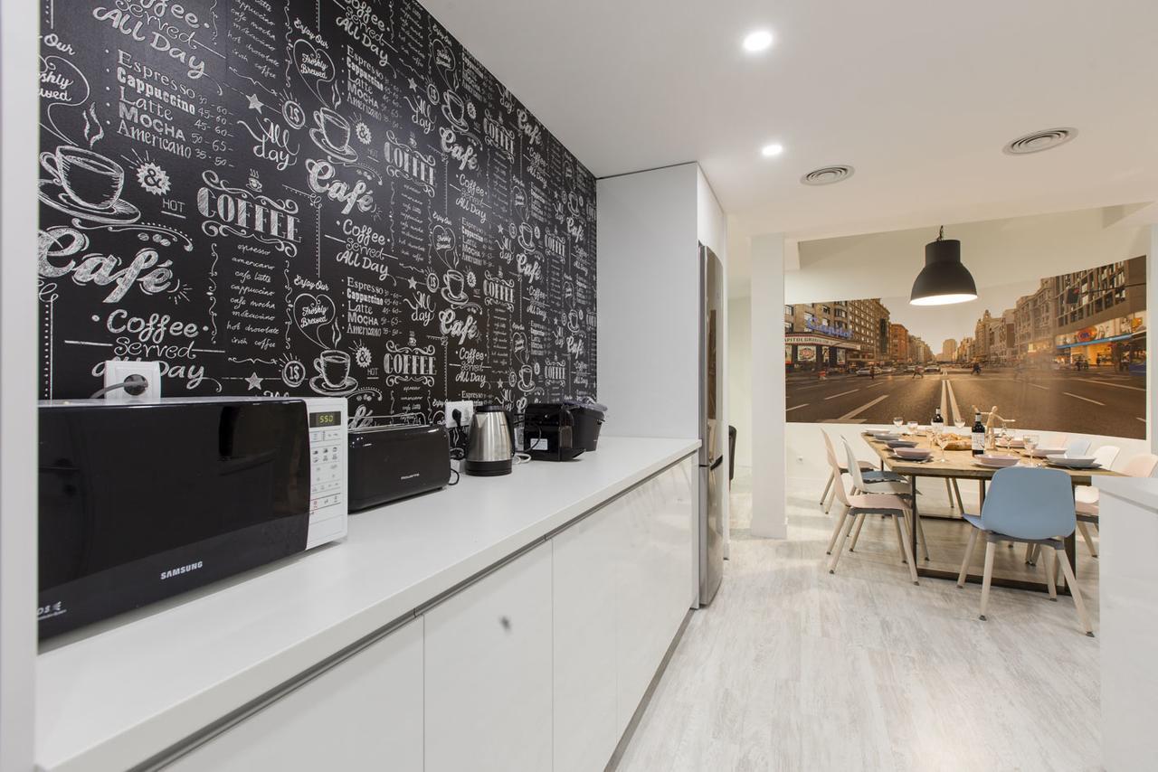 Bookinmadrid Com - Cascorro Sq 18 Pax Apartment Ngoại thất bức ảnh